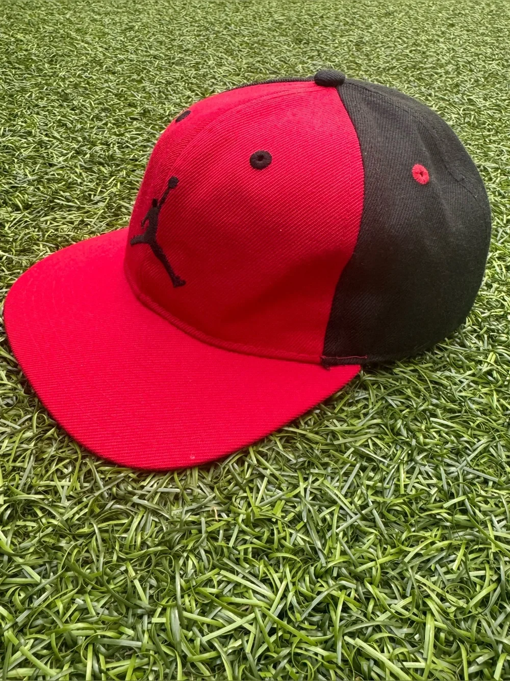 Jordan Youth Pro Jumpman Snapback Hat Red Black